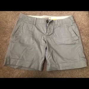Old Navy size 0 grey shorts